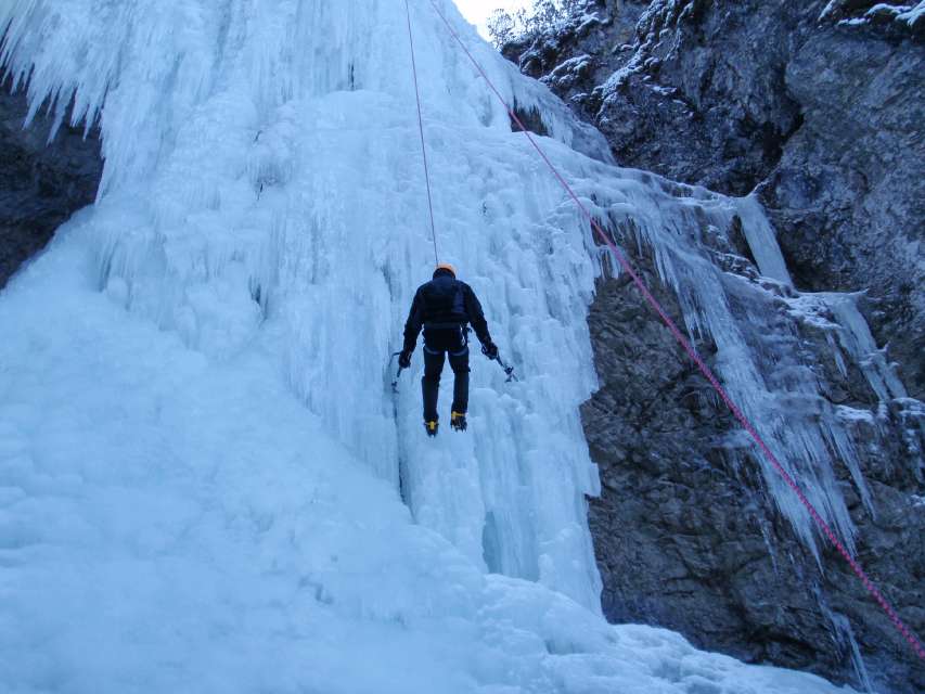 2009_01_17_Eisklettern_052