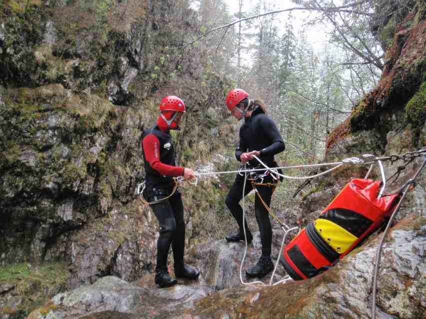 2011_05_15_Canyoning_064